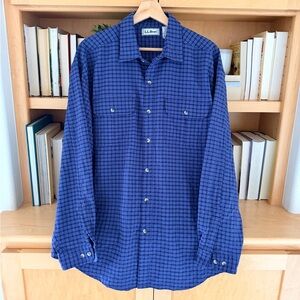 Vintage 90s L.L.Bean Blue Plaid Travel Shirt Men’s Large Lightweight Outdoor EUC